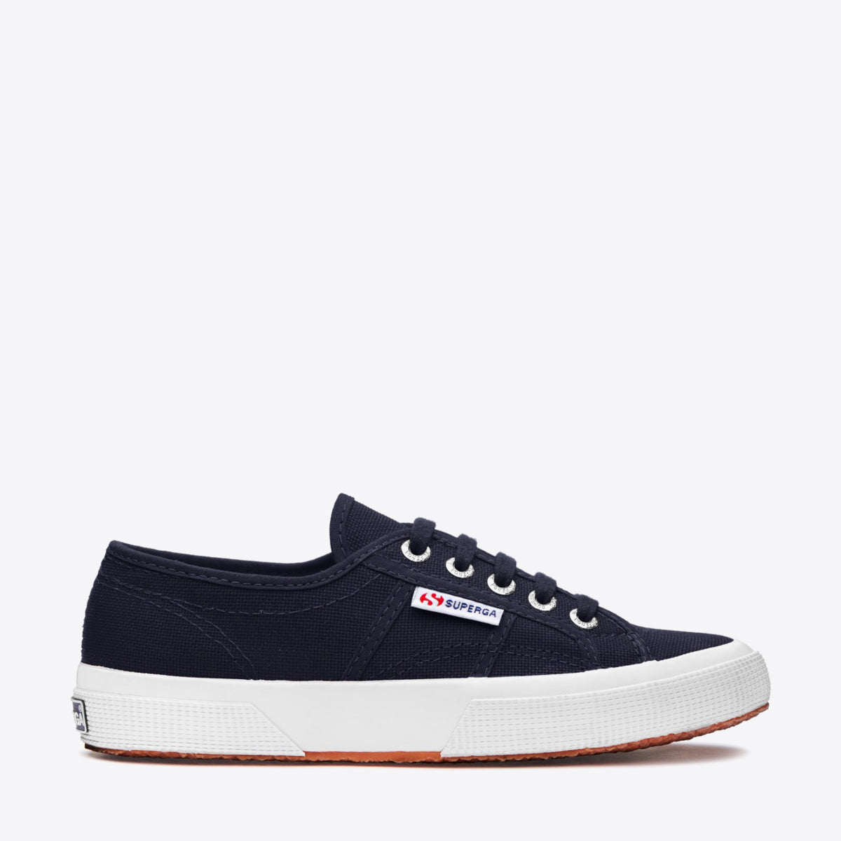 How do you say sales superga