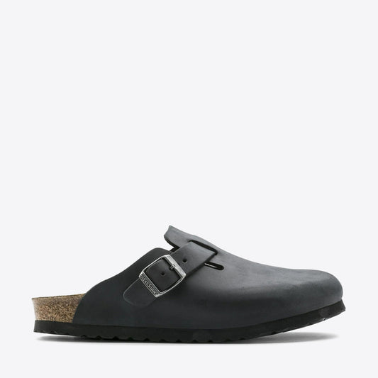 BIRKENSTOCK Boston Oiled Leather - Unisex Black - Image 1